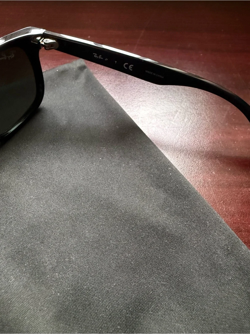 Ray-Ban Black Gloss Wayfarer Sunglasses